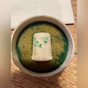 Vintage Belleek Thimble
